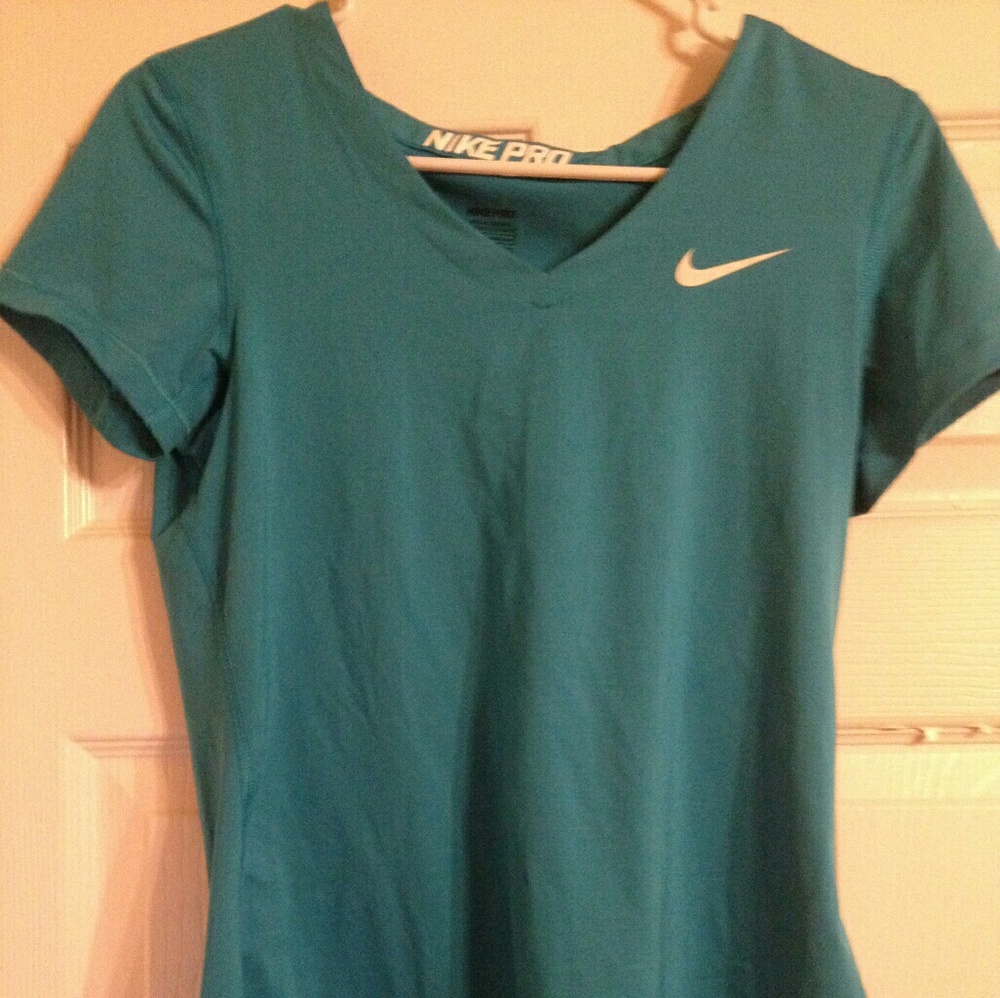 Nike pro dri fit